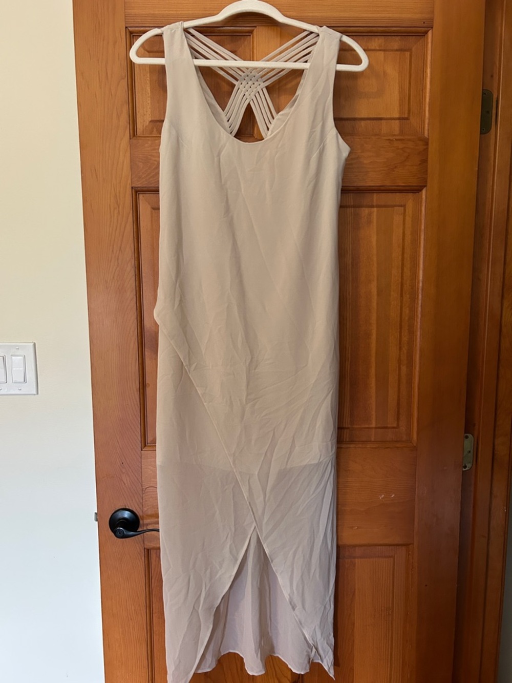 Sleeveless Beige Maxi Dress with Crisscross Back